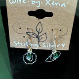 Wire Vulva Earrings by Xena