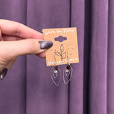 Wire Vulva Earrings by Xena