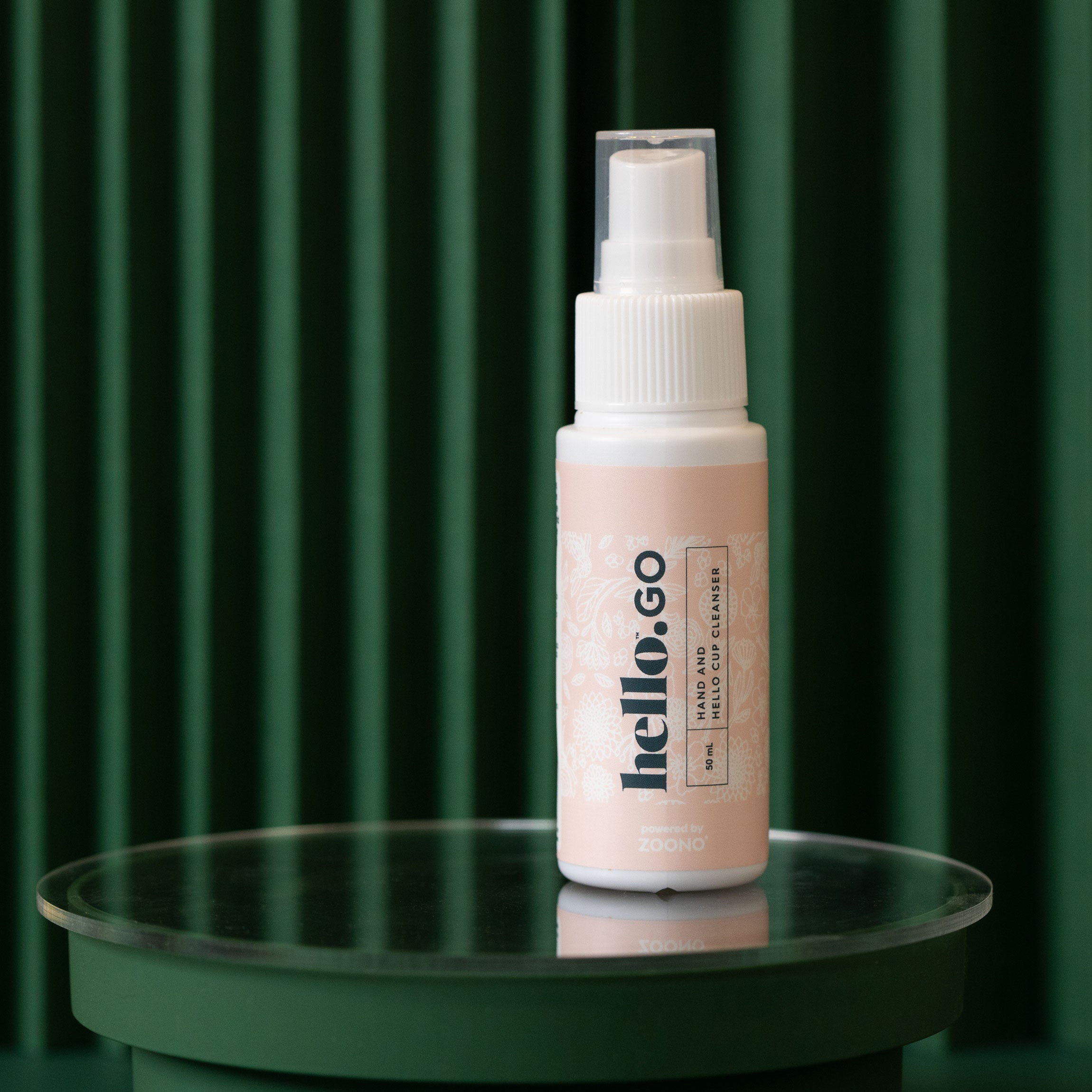 Spray Menstrual Cup Cleaner Hello Go in packaging